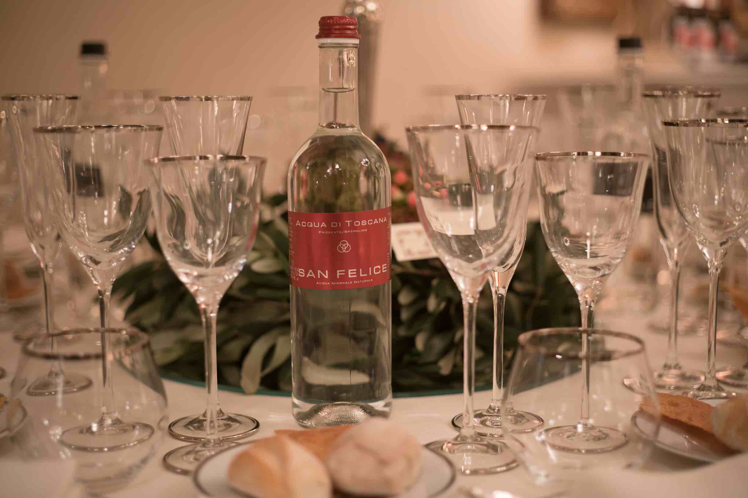 Dopo il successo della III^ Social Dinner toscana firmata TuscanyPeople, scopriamo quali sono i segreti che rendono perfetta una cena segreta.